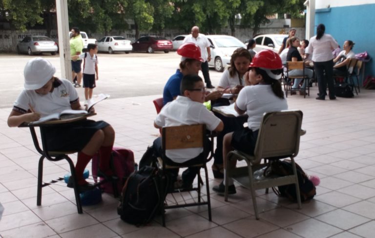 A revisión cuatro escuelas en Culiacán tras sismo en el Pacífico