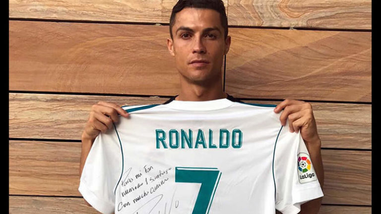 Cristiano Ronaldo envía mensaje a familia de menor muerto en colegio por sismo
