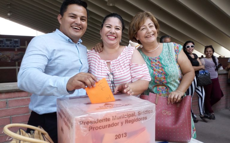 Cierra el PAN Navolato con reñida elección