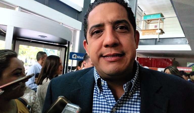 Hay ‘muchos’ avances, dice alcalde sobre indagatoria de balacera a las afueras de un bar en Culiacán