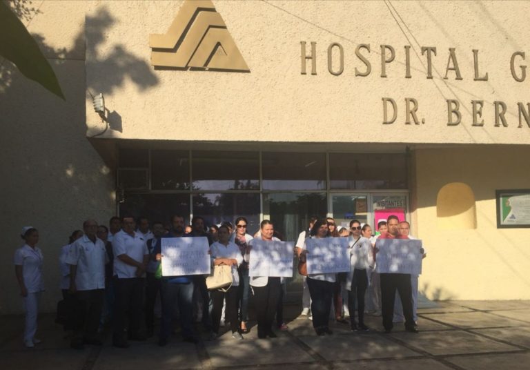 Abren diálogo Salud y trabajadores hoy en el cuarto día de manifestaciones