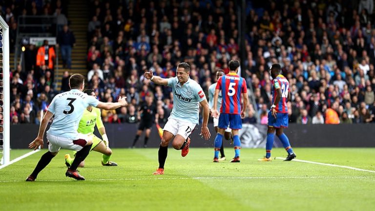 Chicharito rompió sequía goleadora en empate del West Ham