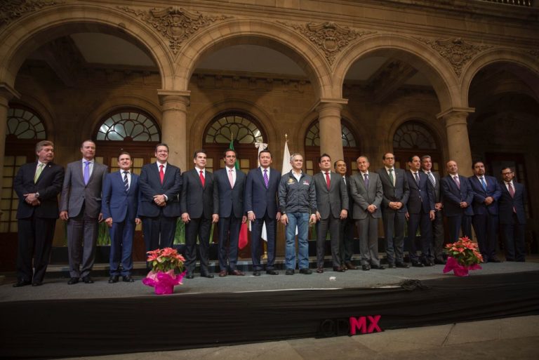 Participa Quirino Ordaz en reunión de Conago