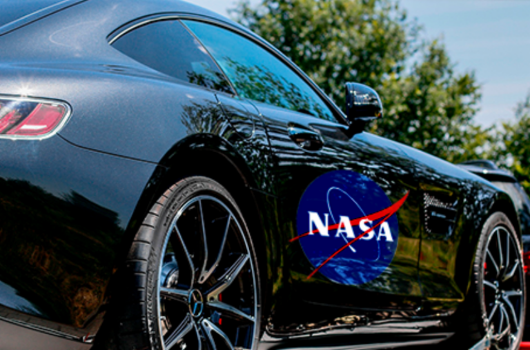 Uber suma a la NASA en su plan de coches voladores