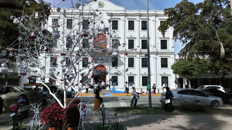 Declara Ayuntamiento ‘puertas abiertas’ pese a días festivos