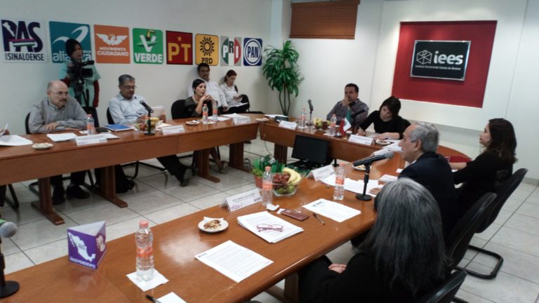 IEES se declara listo para 2018 pese a recorte de $108 millones