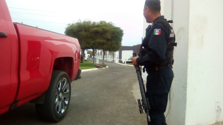 Hallan un muerto al interior de un motel en Culiacán