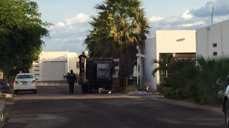 Evacuan zona de Valle Alto por derrame de gasolina robada