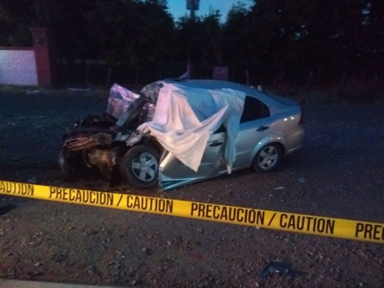 Muere familia completa tras accidente en Guamúchil; fallecen dos menores más