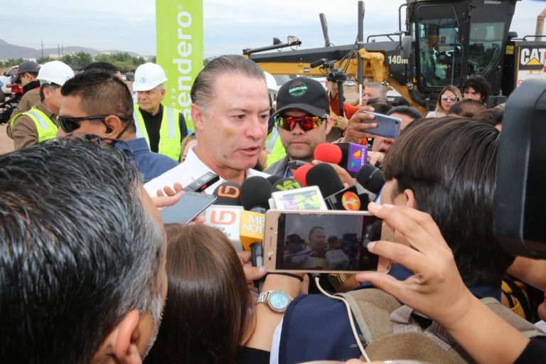 Ni una llamada a Malova, dice Quirino por multa de $480 millones a Echeverría