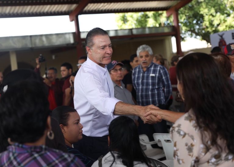 Quirino habla de depurar policías en Sinaloa
