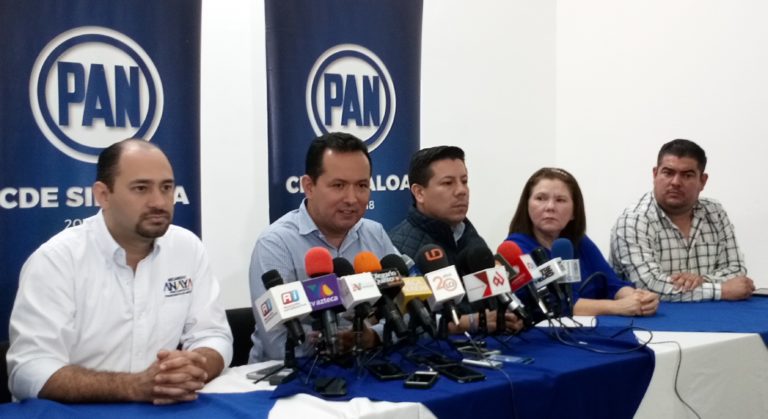 PAN se queda con seis candidaturas federales y negocia 13 alcaldías