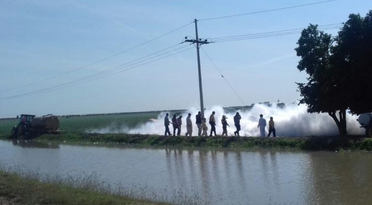 Desalojan a 80 por fuga de amoniaco en Villa Juárez; 30 eran niños