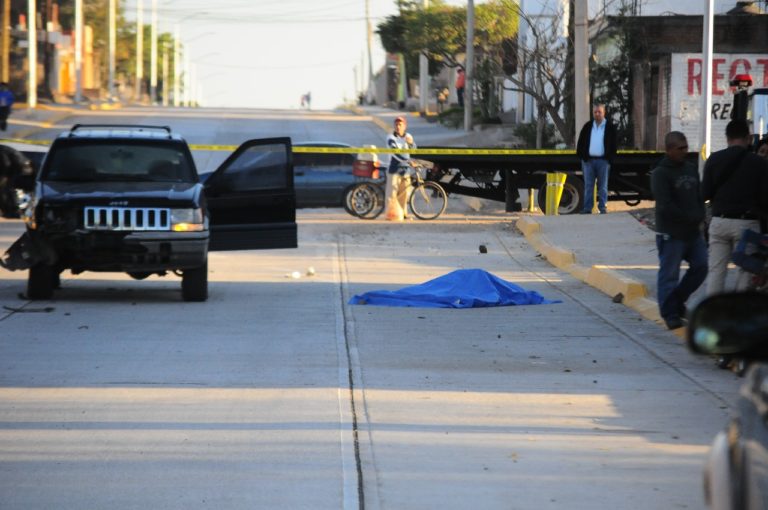 No hizo alto y murió al instante