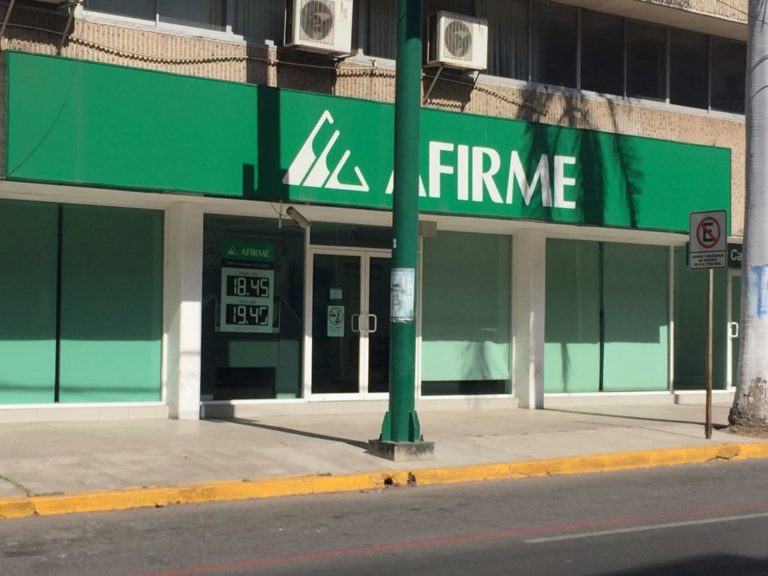 Atraca un hombre banco en zona céntrica de Culiacán