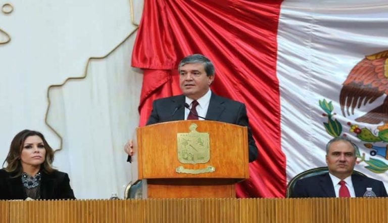 Sustituye a ‘El Bronco’; ofrece continuar su tarea