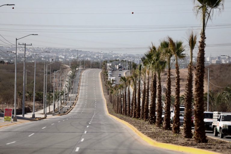 Liberan carretera a Imala tras bloqueo