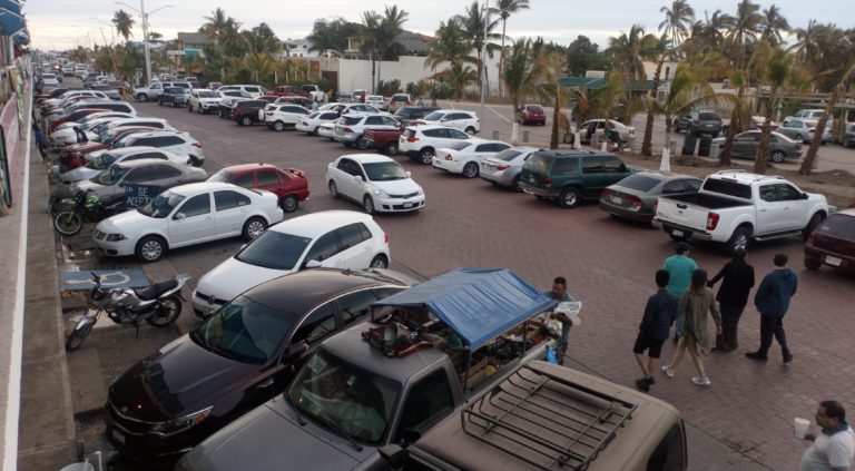 Altata a ‘reventar’ durante primer fin de semana largo del año