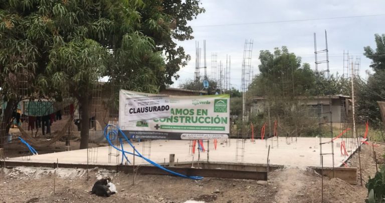Clausuran en ‘La Palma’ casa muestra de constructora ‘fantasma’