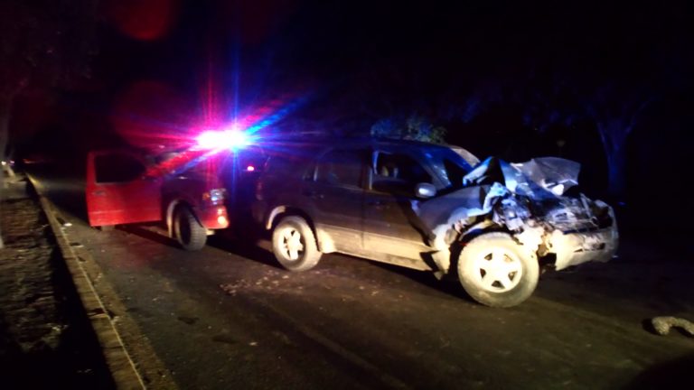 Conductor se queda dormido sobre la carretera Culiacán-Navolato y ocasiona accidente