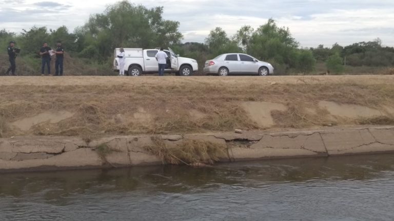 Hallan un muerto flotando en el canal Humaya