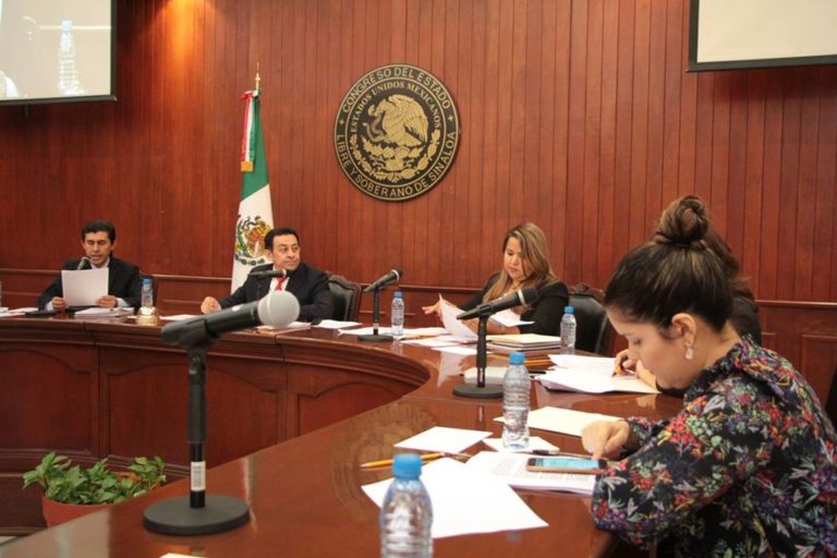 Reciben diputados terna para magistrado anticorrupción tras renuncia de Aguilasocho