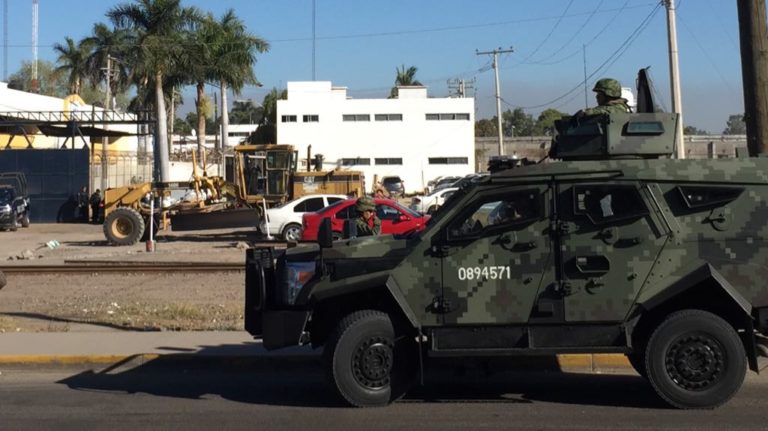Riña en el penal de Culiacán moviliza al Ejército y federales