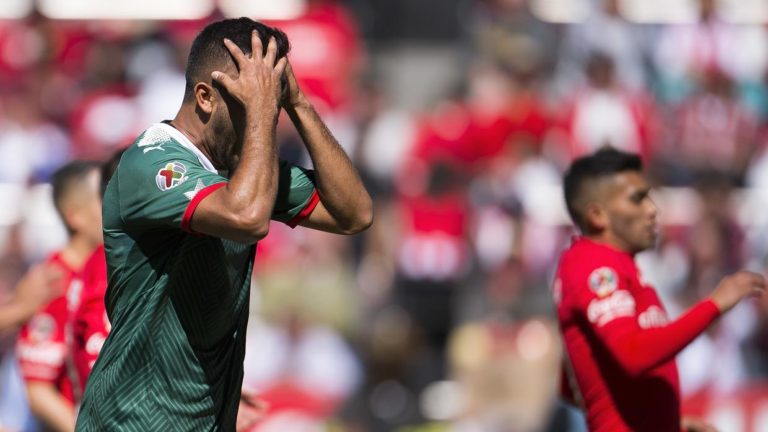 Hedgardo Marín fue separado indefinidamente de Chivas por indisciplina