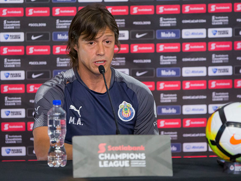 Almeyda quiere hacer historia con Chivas