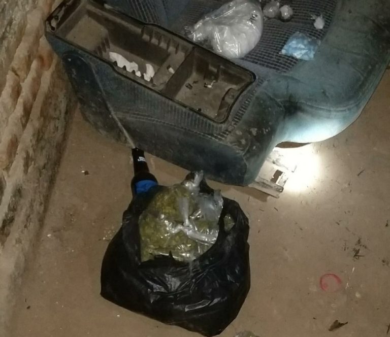 Decomisan en Villa Juárez más de 85 dosis de droga