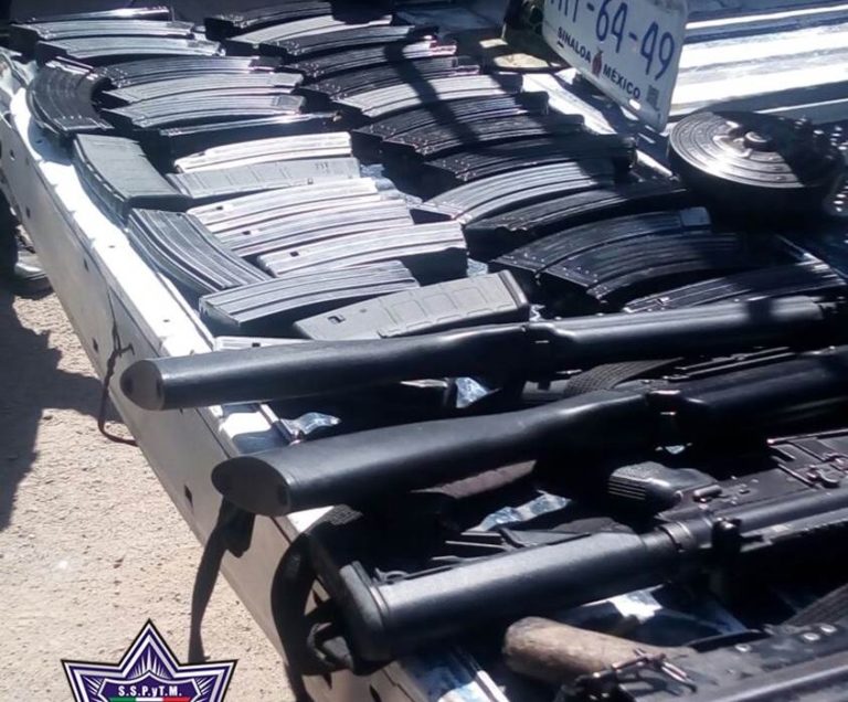 Decomisan arsenal en Culiacán; escapan 4 sujetos del Ejército