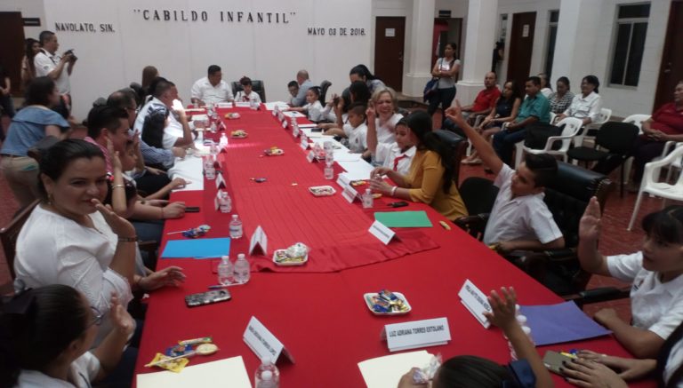 Niños piden justicia por Dayana en Cabildo Infantil Navolato