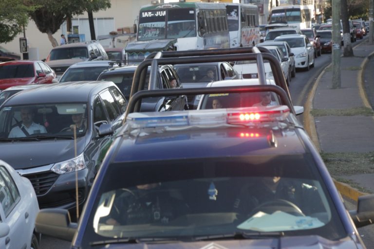 Ladrones saquean ofrendas de iglesia en Mazatlán