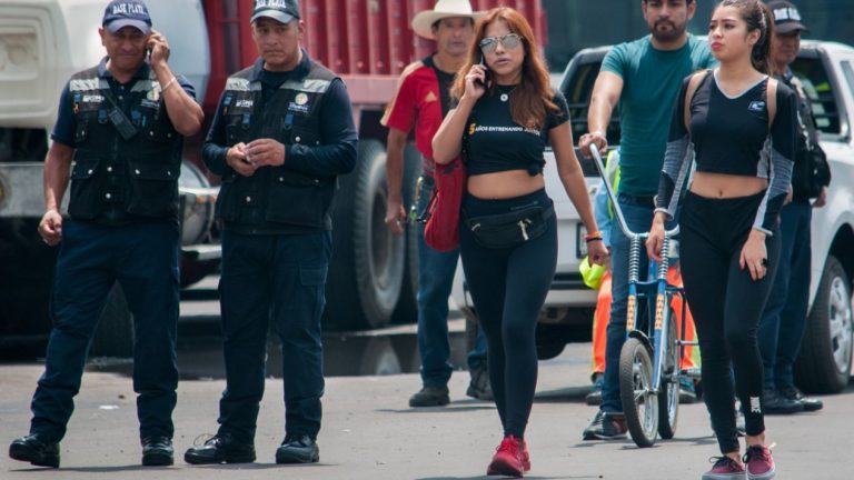 Hasta 3 años de prisión a quien tome fotos a mujeres sin su consentimiento