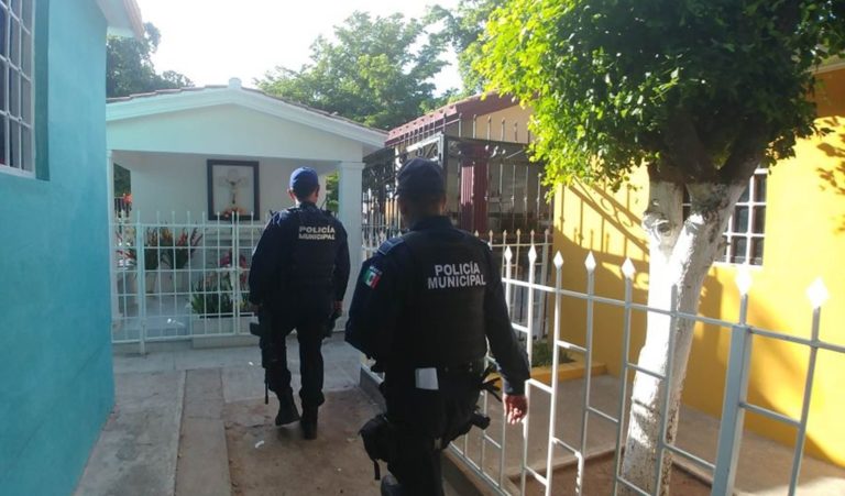 Resguardan 270 policías panteones de Culiacán