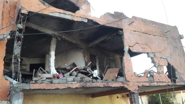 Suman 7 muertos tras explosión en Edomex