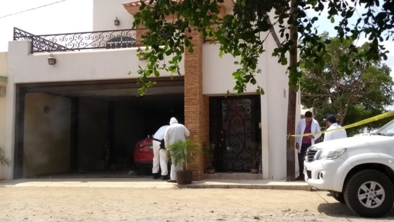 Localizan muertos a dos hombres en una residencia de Culiacán