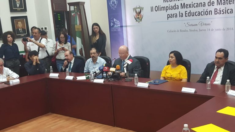 Pondera UAS medallas de oro en matemáticas