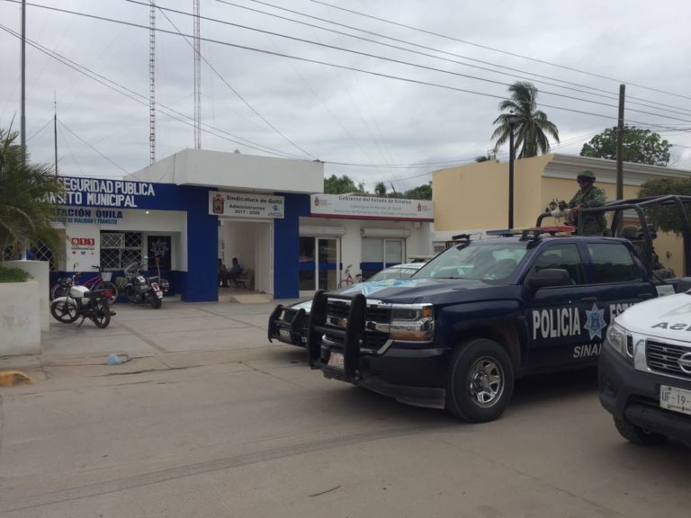 Alerta en Quilá por cuatro bombas en centro comercial