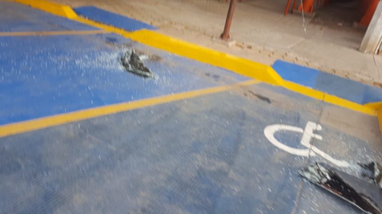 Desata pánico enfrentamiento entre policías y ladrones en el Hospital Pediátrico