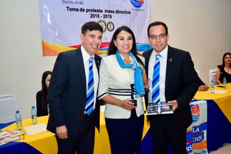 Cumple Club Rotario 15 años de servicio en Navolato