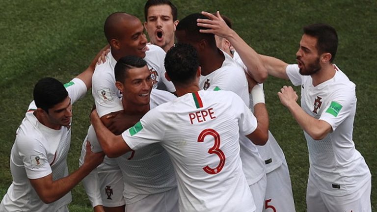 Cristiano Ronaldo hace historia en sufrido triunfo; Marruecos el primer eliminado