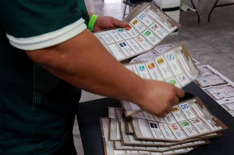 Nueva Alianza se resiste a desaparecer; exige reconteo