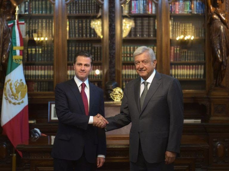 Pactan Peña y AMLO defensa del TLCAN; aumento a pensión en 2019