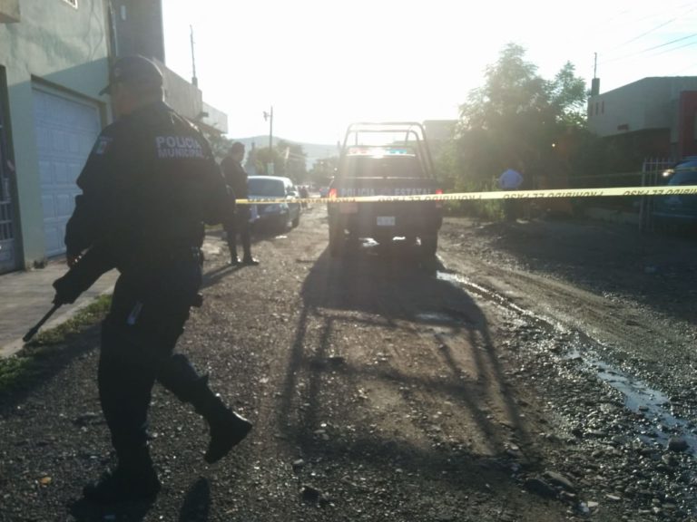 Mueren dos al ser atacados en sus domicilios en Culiacán