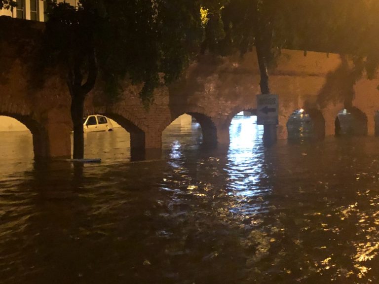 Van dos semanas de lluvias fuertes y Culiacán en el caos