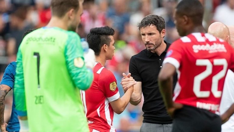 ¡Chucky y PSV dejan ir la Supercopa de Holanda!