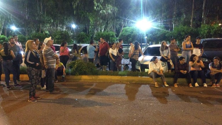 Aspirantes a médicos por el último espacio en la UAS