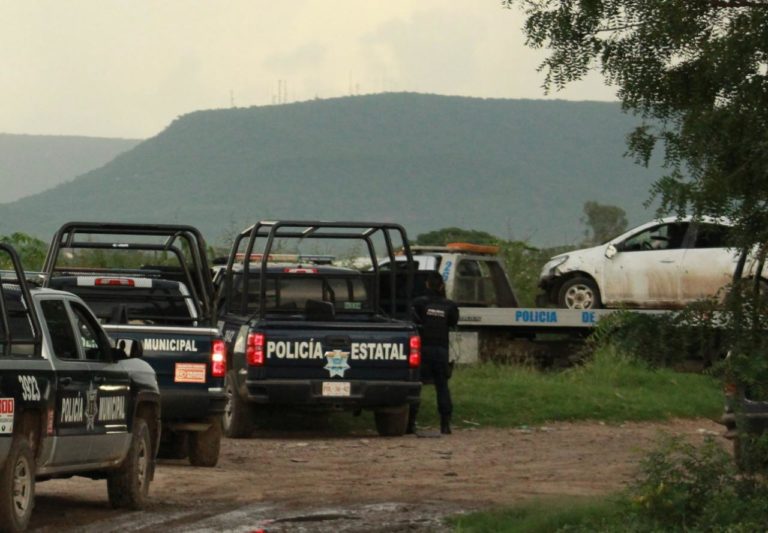 Caen tres tras enfrentamiento en Culiacán
