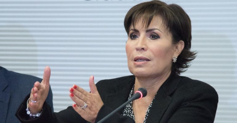 Se desviaron con Rosario Robles $700 millones en efectivo de Sedesol y Sedatu